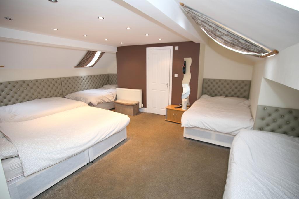 Soccer Suite Liverpool Rom bilde